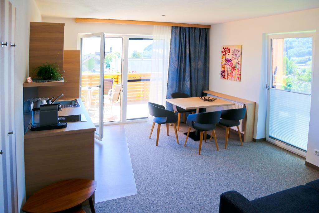 Pension Reiter-Moravec Seewalchen Exterior photo